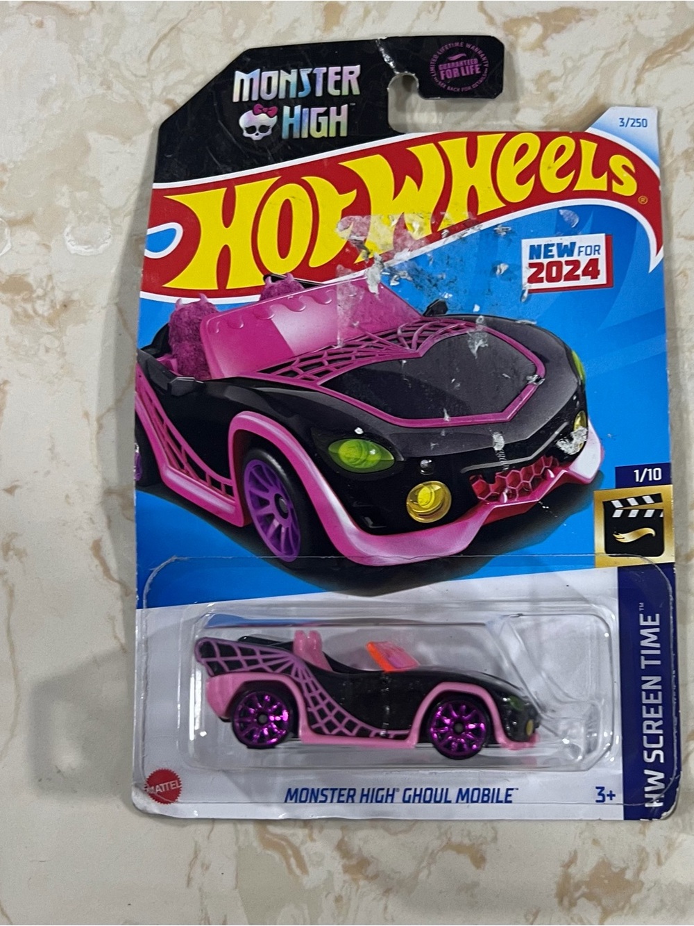 Monster High Ghoul Mobile Kids Die-Cast Car - Black & Pink